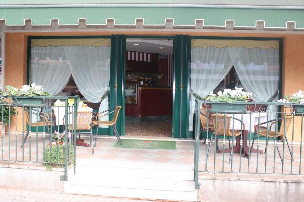 Hotel Damodoro Порденоне Экстерьер фото